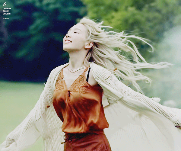 그래도 아직은 태연.jpgif | 인스티즈