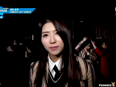 [러블리즈] 가족여행을 가려는데 느닷없이 비가 내리기 시작해서 미주 | 인스티즈