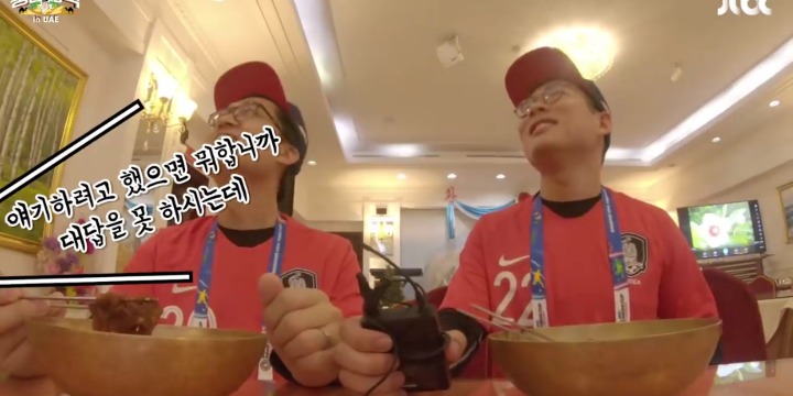 쉬지않고 게겐프레싱하는 북한 옥류관 직원.jpg | 인스티즈