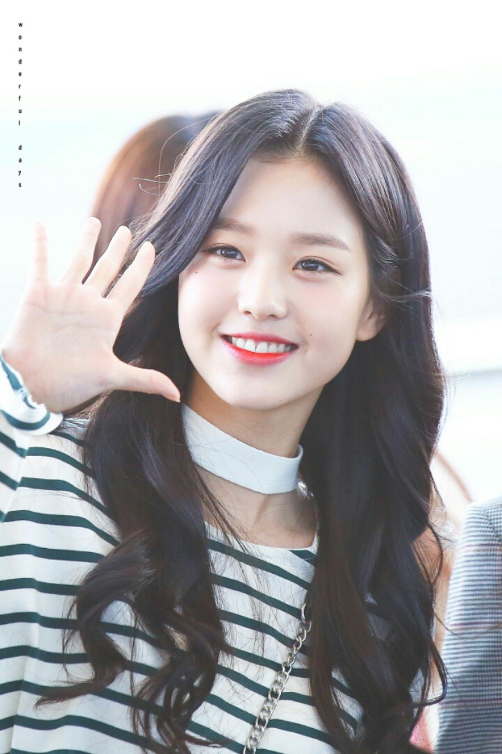 아이즈원 장원영 초등학교 졸업사진.jpg | 인스티즈