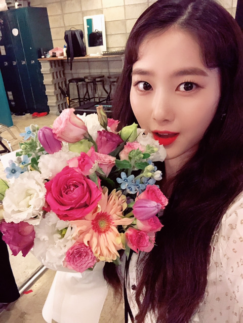 오마이걸 지호의 쾌유를 빌며 50장.jpg | 인스티즈