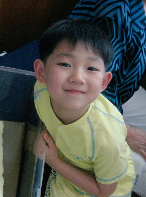 투탑 이미지