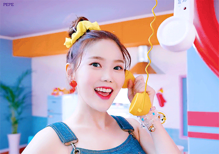 1년전 오늘 발매된 오마이걸 - BUNGEE (Fall in Love) | 인스티즈