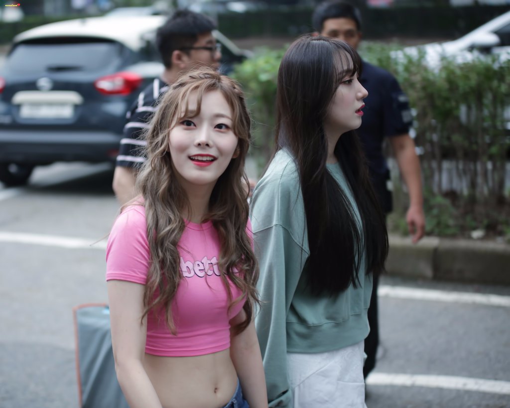  프리스틴 정은우 방송국 출근길 패션 | 인스티즈