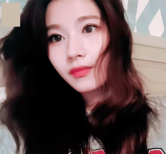 분위기있는 사나.gif | 인스티즈