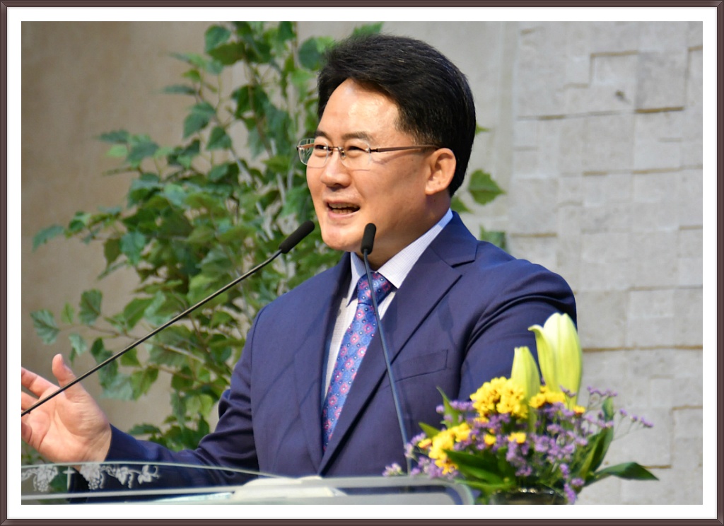 이*춘 이미지