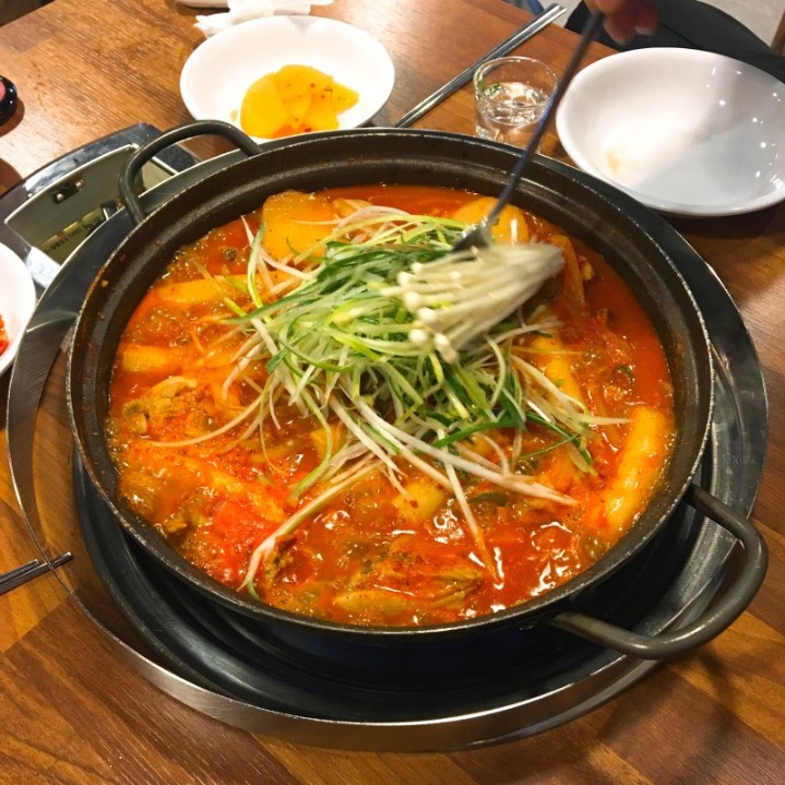 도리연닭도리탕 이미지