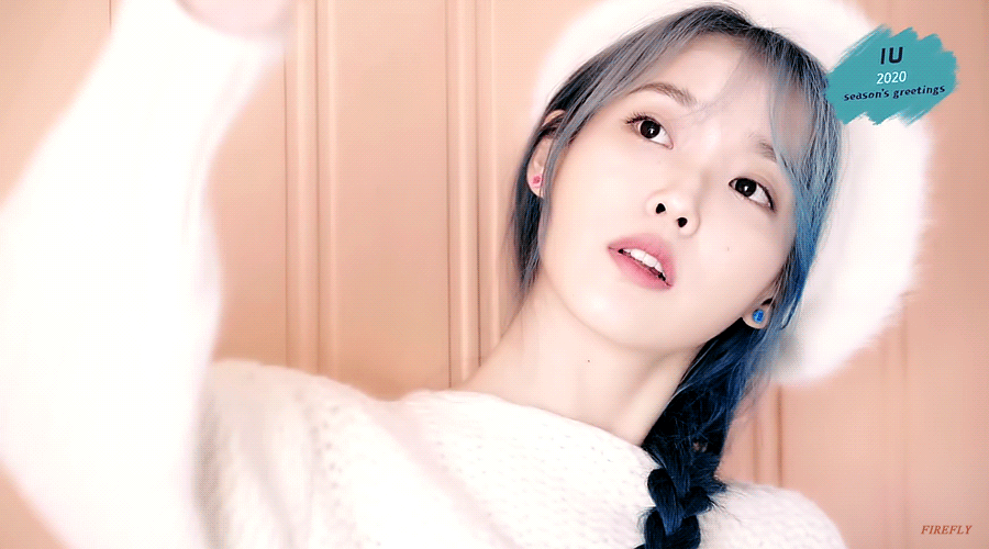 2020시그 촬영하는 아이유.gif | 인스티즈