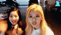 트와이스의 특별한 축하반응(군인 클릭금지).jpgif | 인스티즈