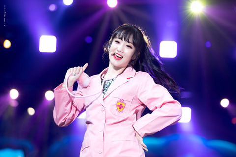 [러블리즈] 여사친과 데이트 약속을 잡아서 지애 | 인스티즈