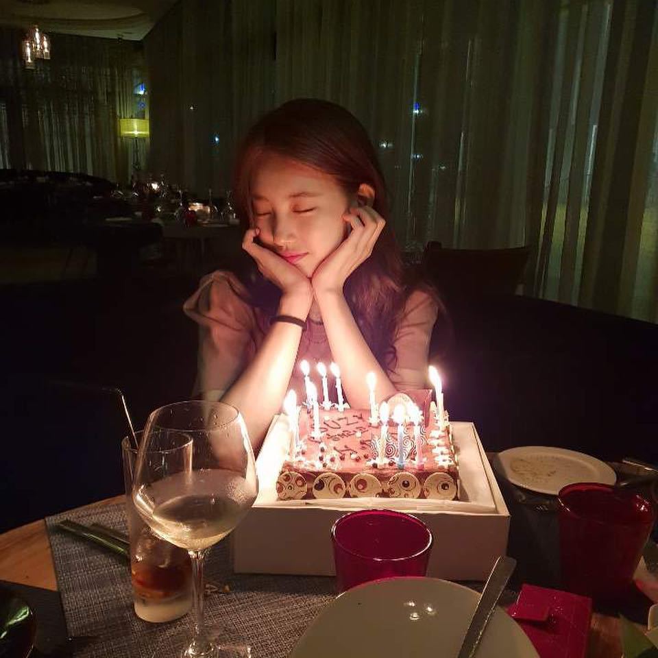 오늘 생일을 맞이한 수지 인스타그램.jpg | 인스티즈